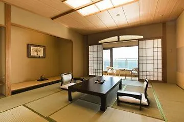 Yunokawa Grand Hotel Hakodate 2*,